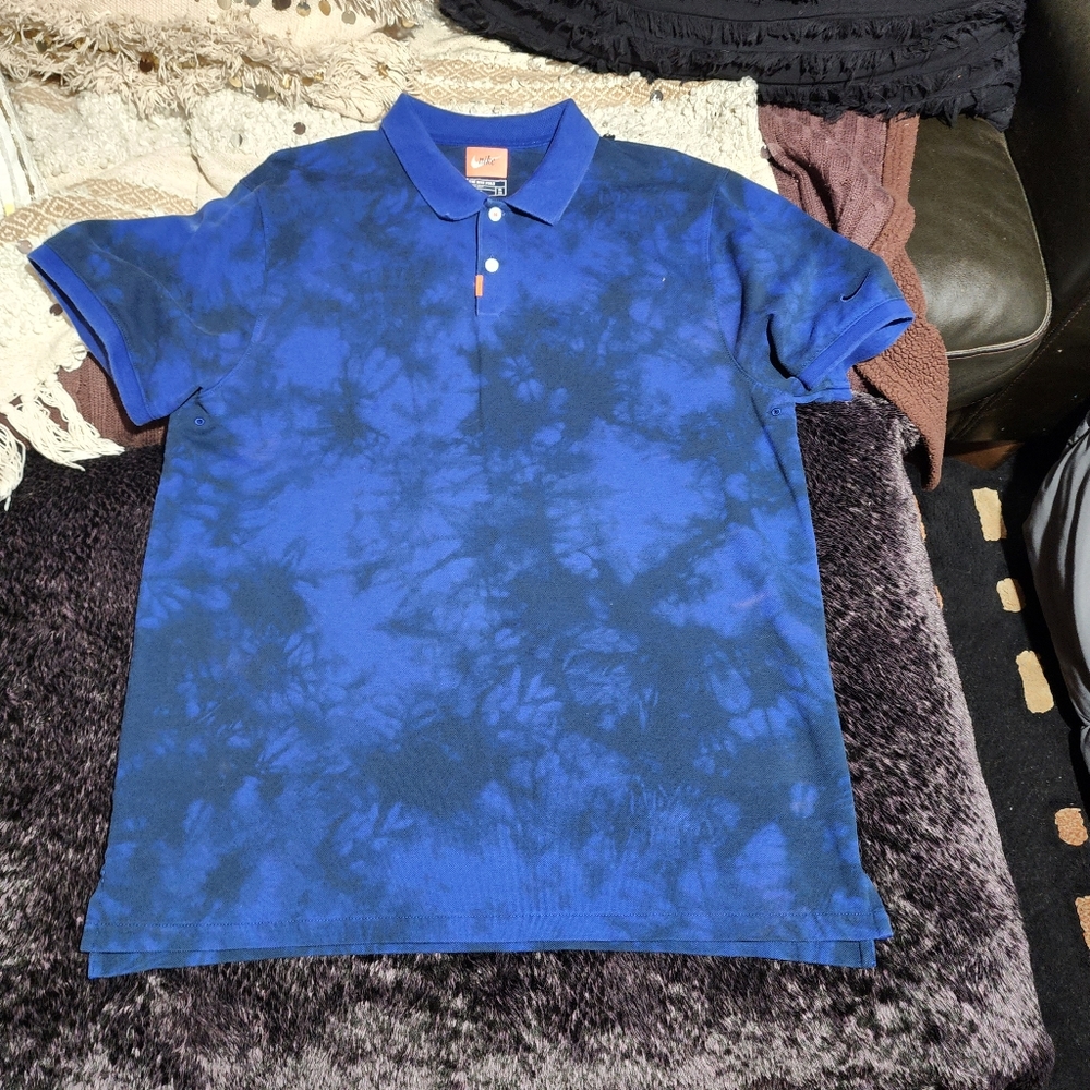 The Nike Polo Unisex Tie-Dye Polo Blue Size XL